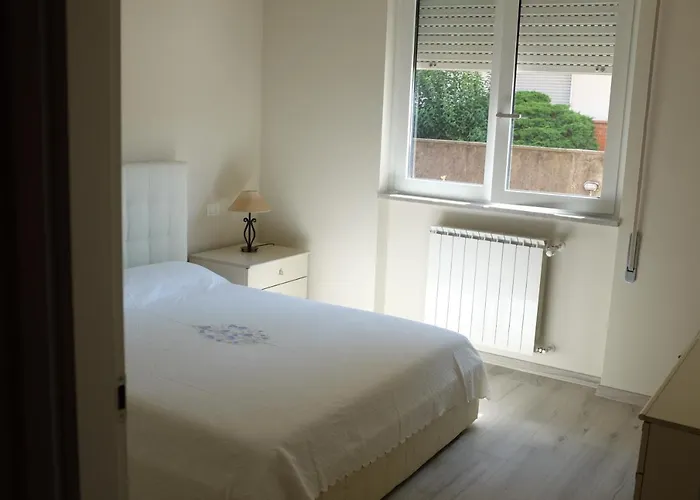 Casa Marina Giardino Delle Rose דירה *
