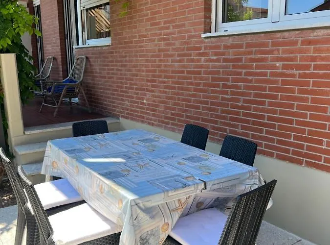 Casa Marina Giardino Delle Rose דירה